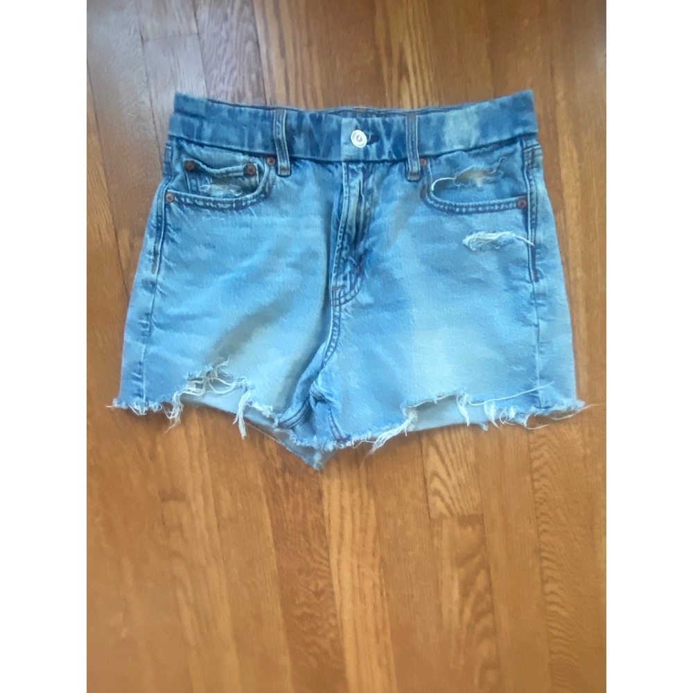 American Eagle Distressed Denim Shorts Light Wash‎ Size 4 High Rise Frayed
